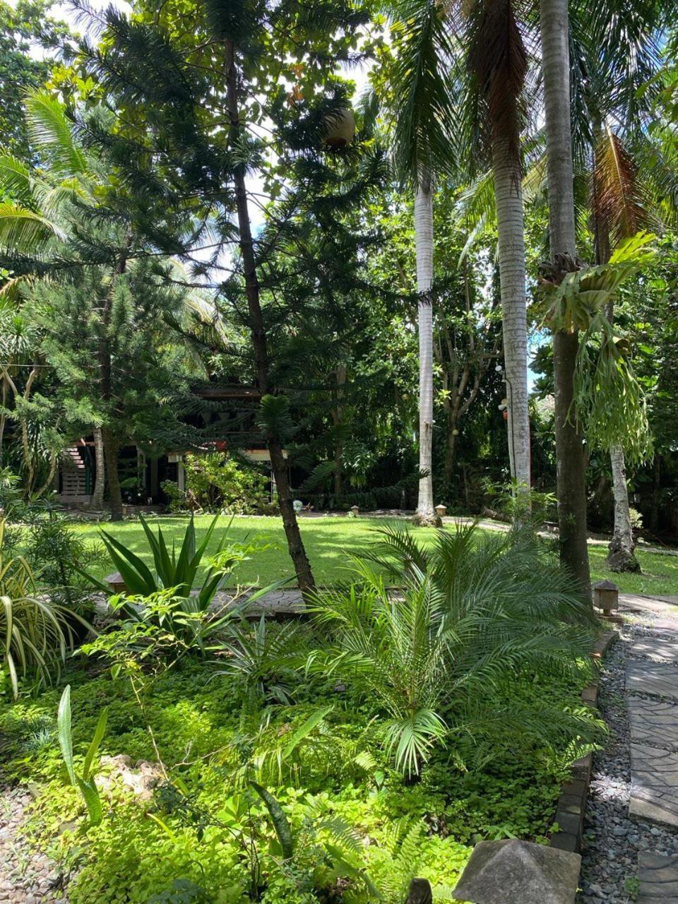Chema's By The Sea Resort