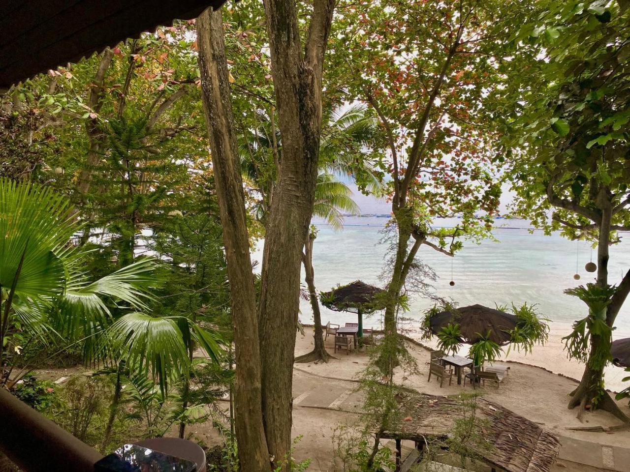 Resort Chema's By The Sea