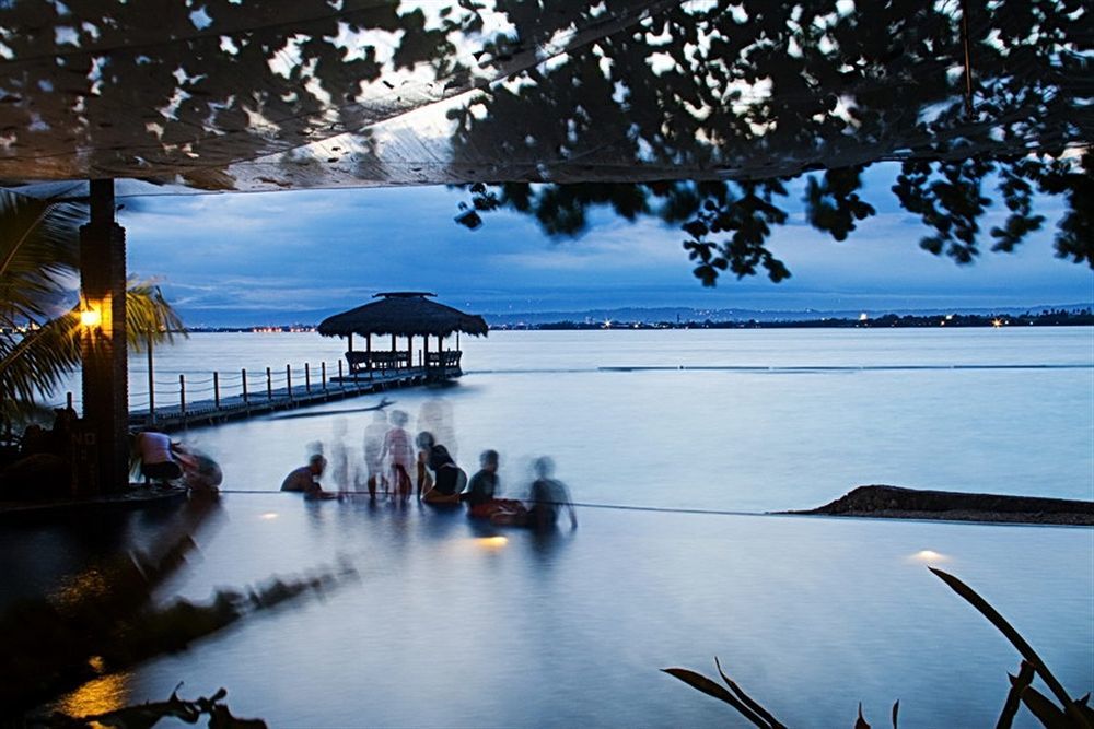 Chema's By The Sea 2* Samal